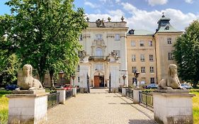Hotel Zamek Krolewski W Rydzynie